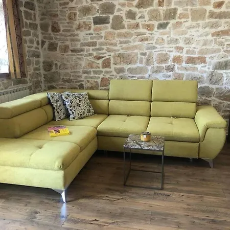Lamija Comfortable Holiday Villa *