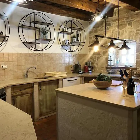 Villa Lamija Comfortable Holiday *